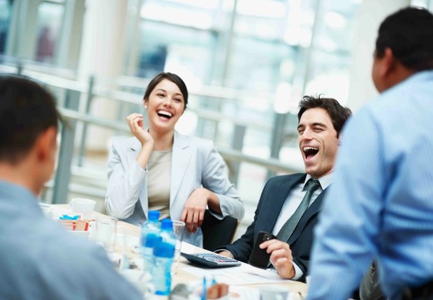 Good humor helps close deals;  Professional life ;  Laughter.  good working environment relaxing atmosphere;  business meeting ;  (Photo: Thinkstock)