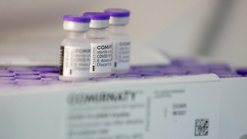 The distribution of Pfizer vaccine doses in Brazil began in early May