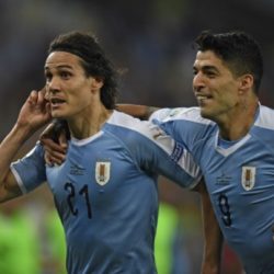 Suarez and Cavani embezzle Uruguay again in the qualifiers