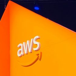 Amazon wins a billion-dollar contract with the US government and creates a conflict with Microsoft