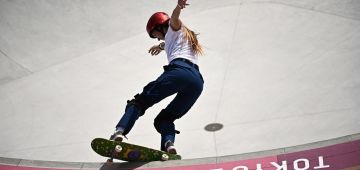 Yndiara and Dora advance to the Skate Park final