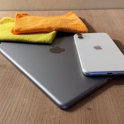 How to properly clean iPhone and iPad