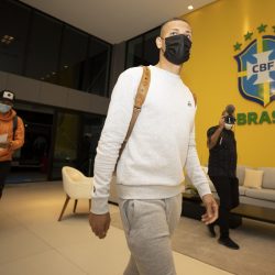 The government responds to the request of the Brazilian Confederation, and the summonses from England leave the airport directly to focus in Granja |  Brazilian national team