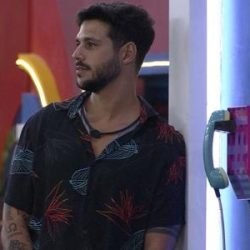 “BBB22”: Rodrigo stops by the big phone: “Vai que, né”