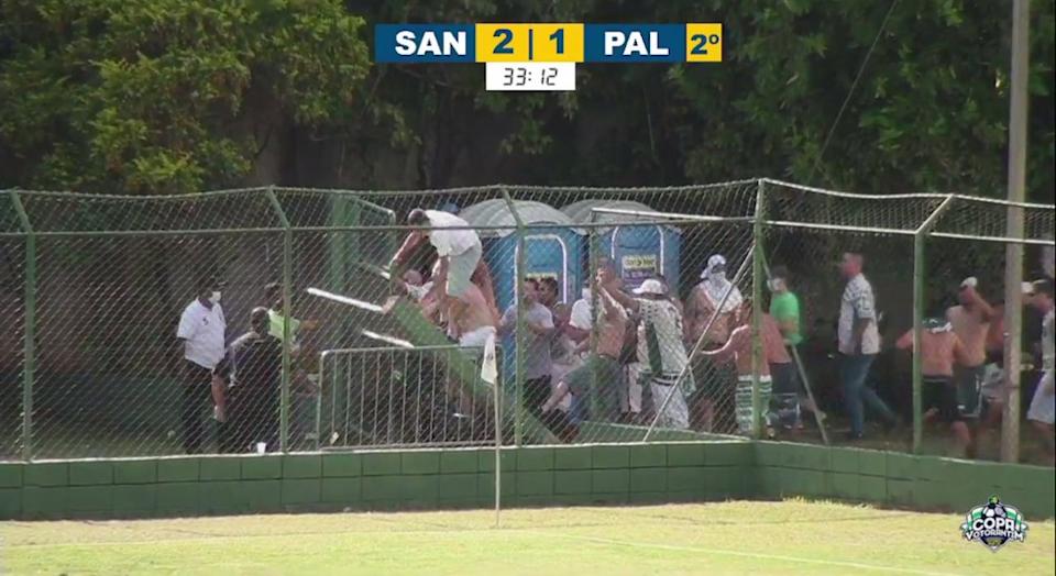 The correct match for Copa Futurantim under 15 ended before the final whistle due to confusion.  Photo: (clone/cup photorantem)