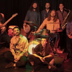 Soma Soma releases the album “Aqua Viva”, which combines Brazilian, African, jazz and experimental sounds with Brazil and the United Kingdom.