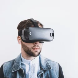 Is Oculus the Only Way Consumers Can Expect VR to Go Mainstream or Is There Another Way?