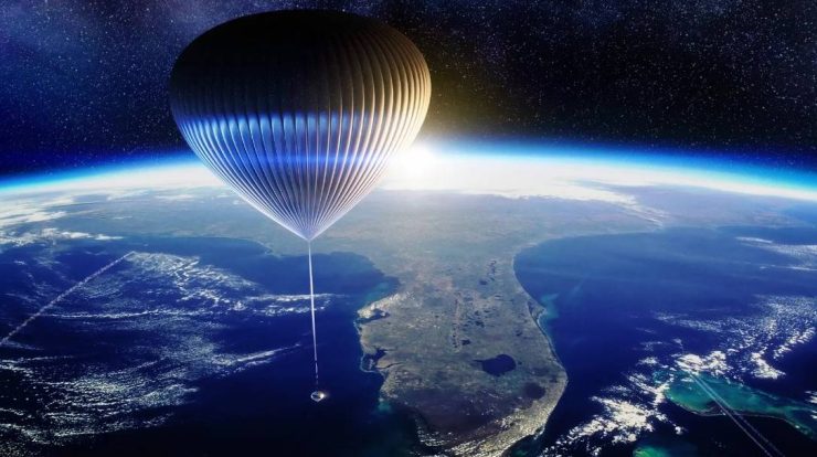 See photos of the cabin that will be taken by balloon to the Earth’s stratosphere