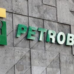 In addition to the new president, Petrobras is voting today on a package limiting government decisions