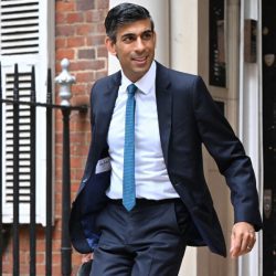 Find out who is Rishi Sunak, the billionaire of Indian origin who leads the succession of Boris Johnson