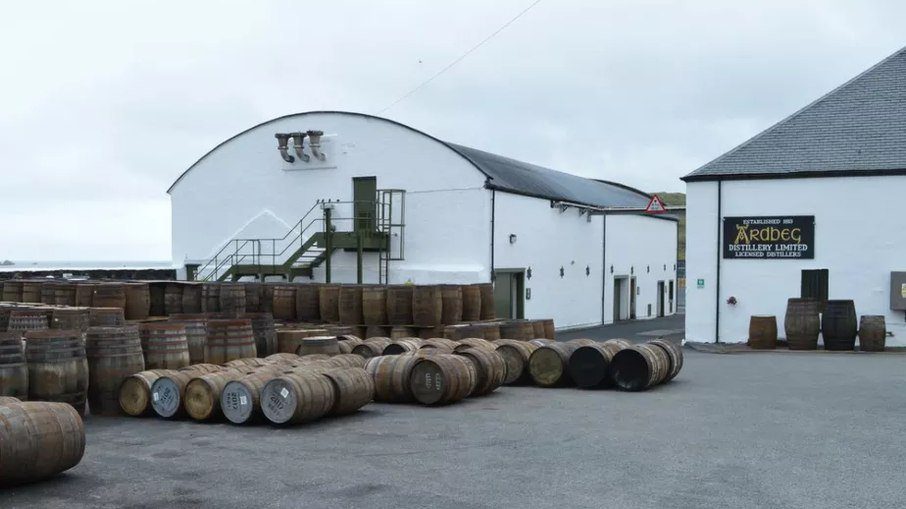 The distillery sold a cask of whiskey for 16 million pounds sterling