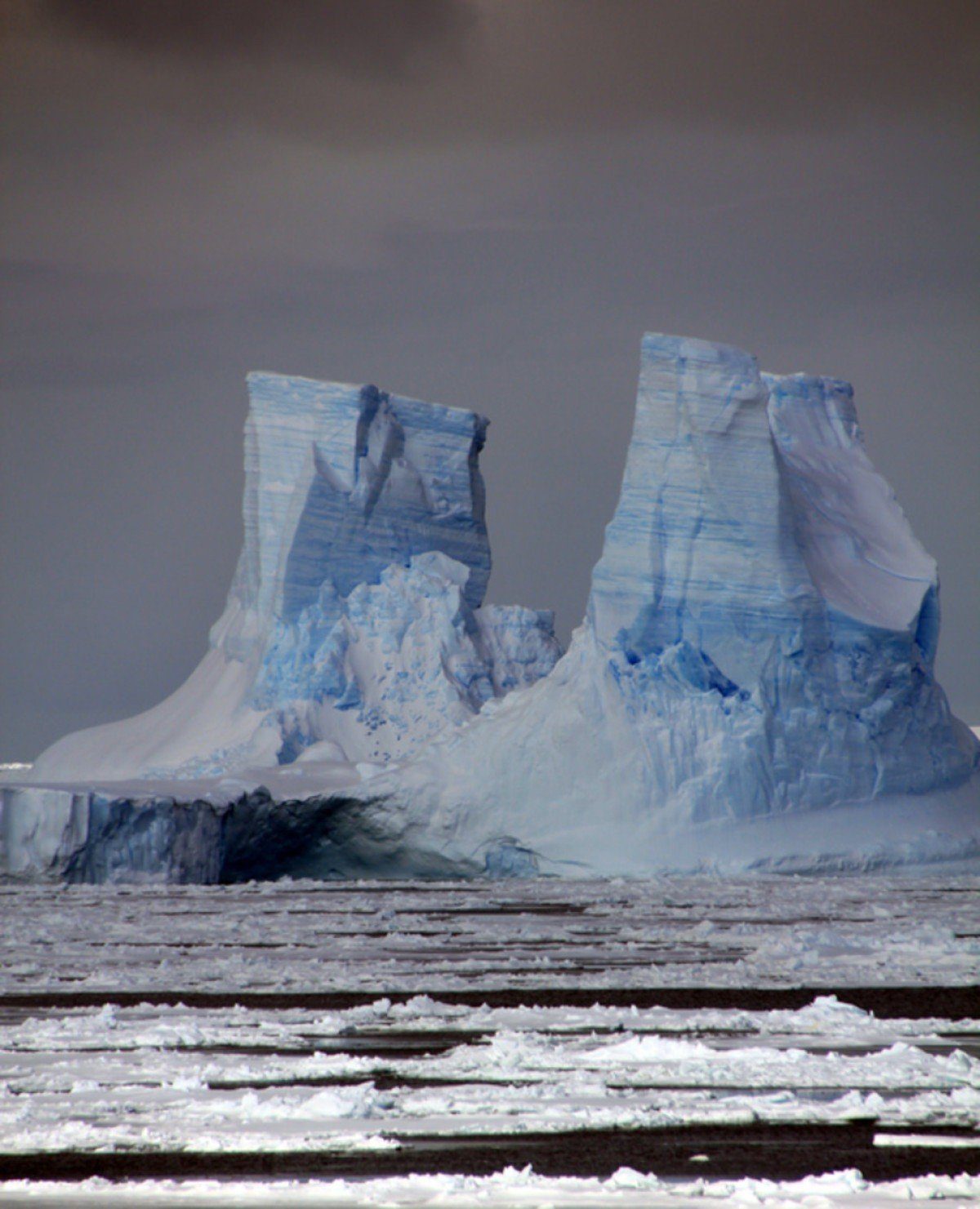     Constellations in East Antarctica: If all the ice melted at once, the sea would be 52 meters deeper