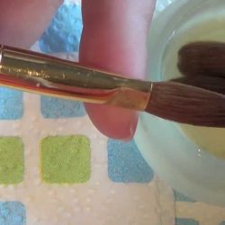 The Simple Way to Clean Your acrylic nail brushes