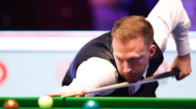 Judd Trump survived a tense UK Championship opener against Xiao Gudong