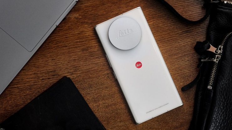 Leica’s New Cell Phone Delights With A Huge Camera |  cell