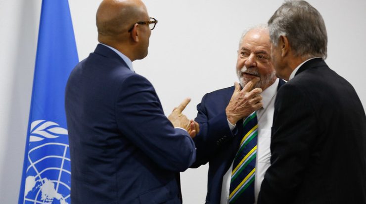 Lula negotiates UK membership of Amazon Fund